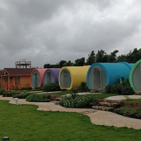 Waterscape Retreat Girnāre المظهر الخارجي الصورة