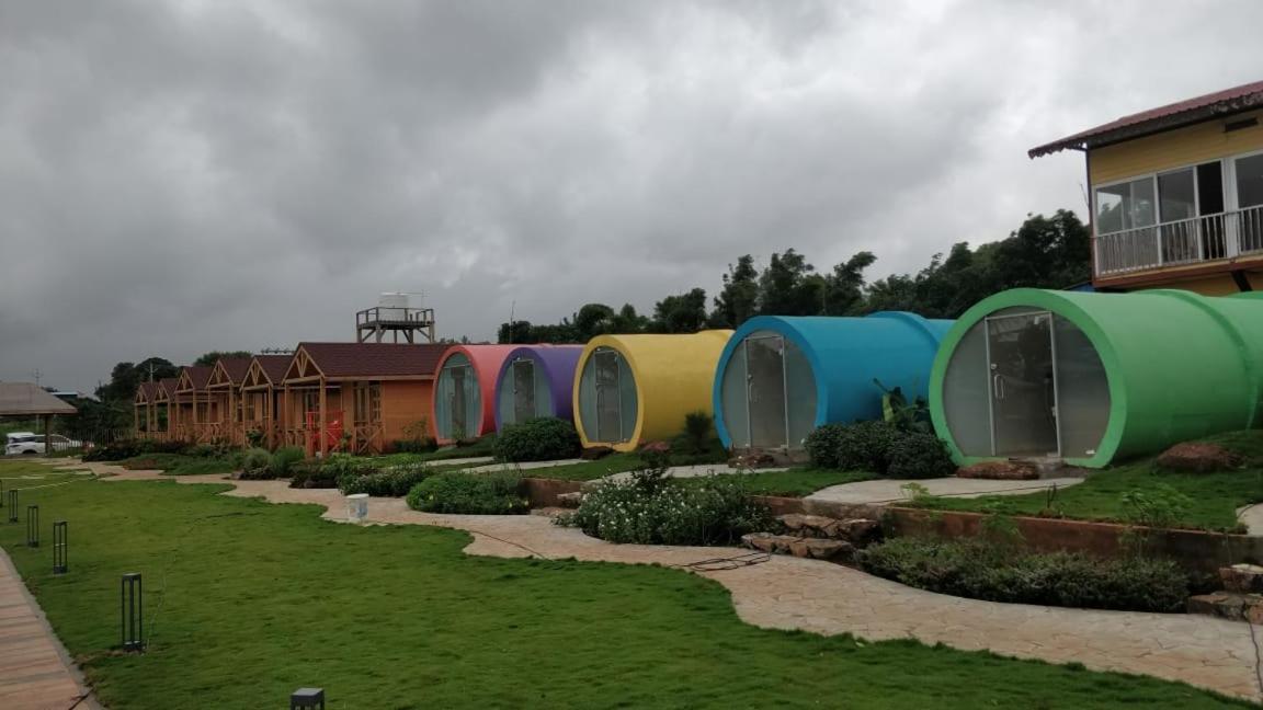 Waterscape Retreat Girnāre المظهر الخارجي الصورة