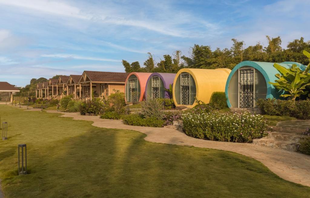 Waterscape Retreat Girnāre المظهر الخارجي الصورة