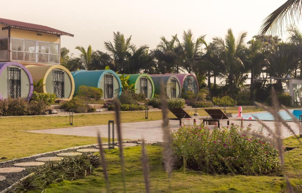 Waterscape Retreat Girnāre المظهر الخارجي الصورة